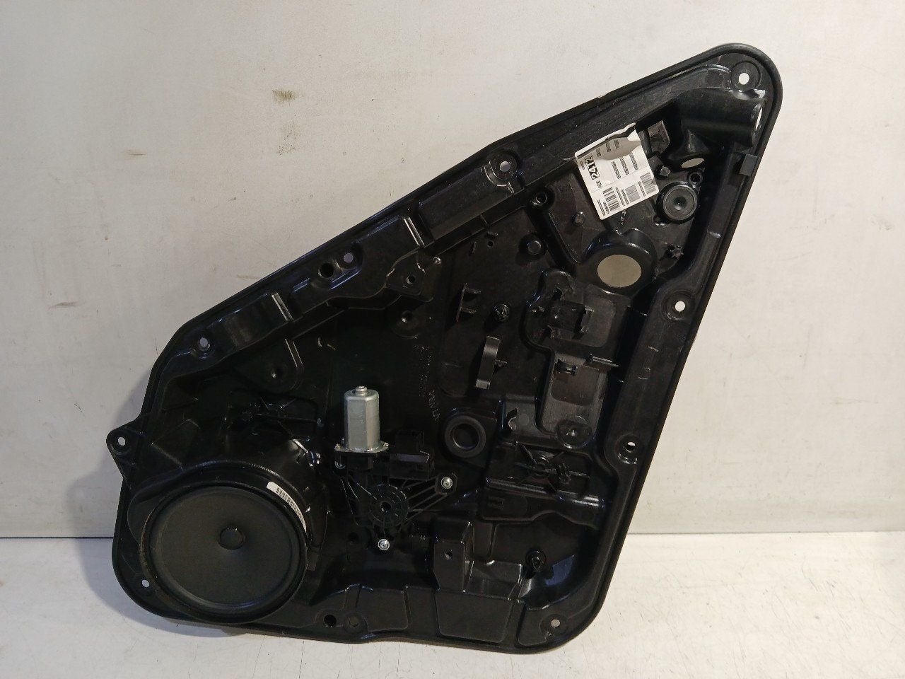 Raammechaniek elektrisch links achter Mercedes-Benz GLA, Onderdelen@venauto.nl, Van der Ven Autorecycling B.V., Gebruikt, Ettenseweg 76, 4706 PB Roosendaal, The Netherlands