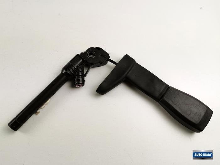 Tendeur de ceinture droit d'un Volvo XC60, -, 3 mois de garantie, -, -