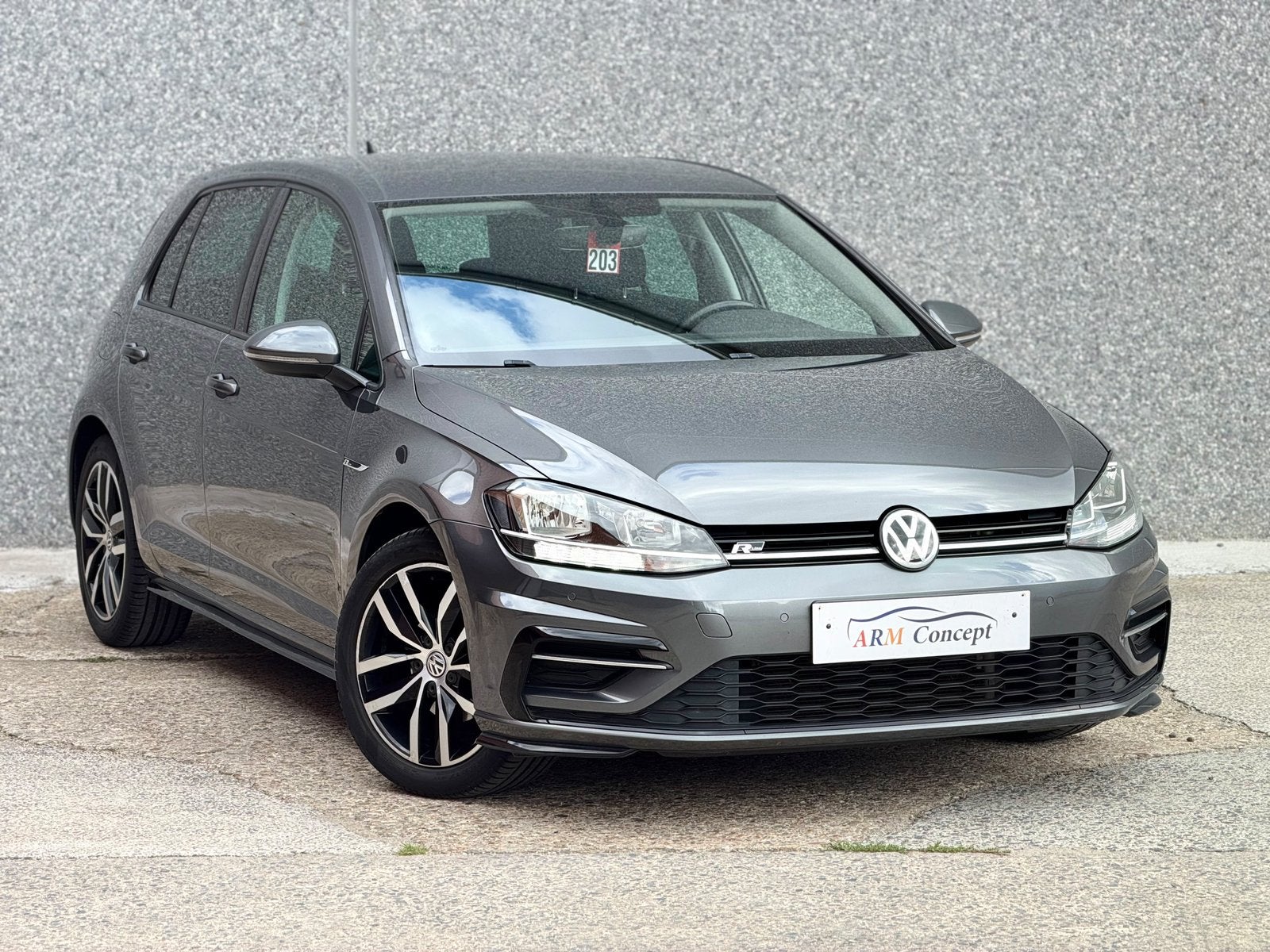 Volkswagen Golf 7 1.0 Essence R Line 10/2017 GARANTIE 1 an, Argent ou Gris, Achat, https://public.car-pass.be/vhr/8894522d-3af2-47d9-9bab-b7fbd4e0e279
