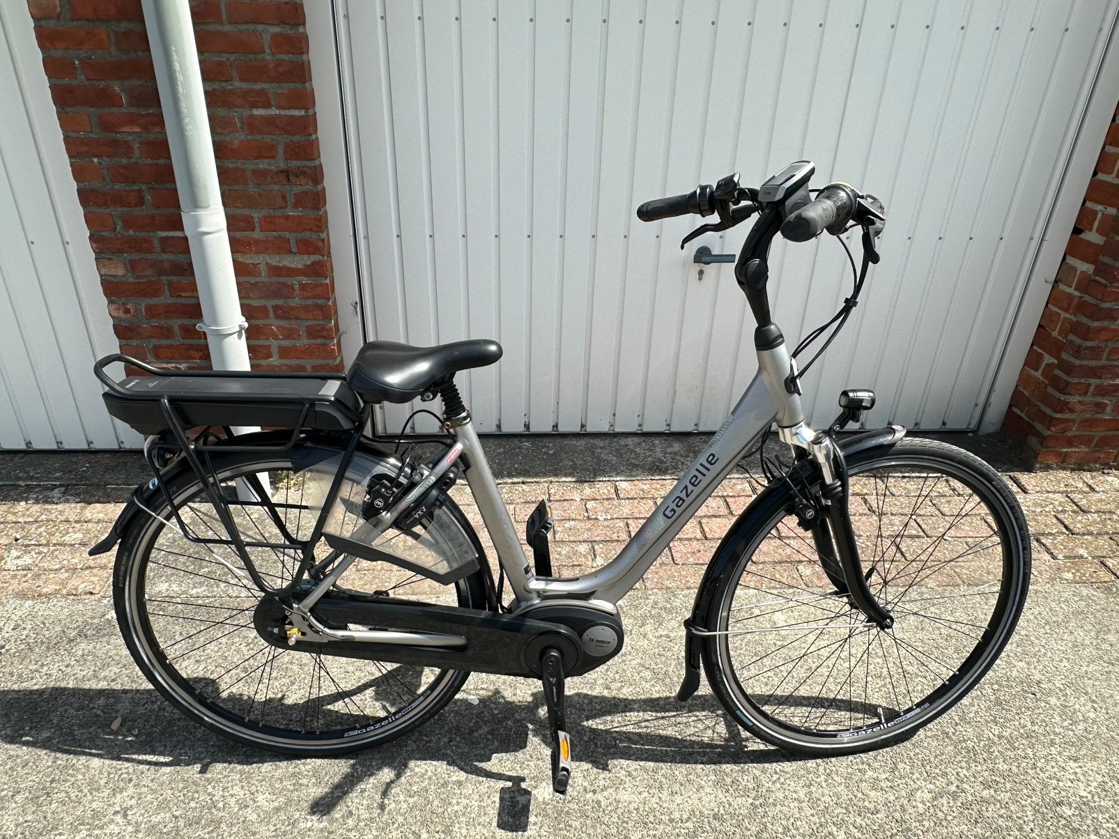 Elektrische damesfiets gazelle motor problemen, Ophalen, Zo goed als nieuw, Gazelle