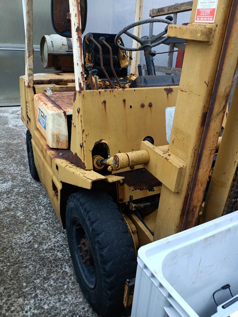 Chariot élévateur TCM FG25 2,5T manuele versn. bak, Articles professionnels, Électrique, Chariot élévateur, TCM, Enlèvement