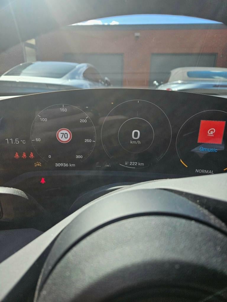 wagen, Automaat, Achterwielaandrijving, Zwart, Leder