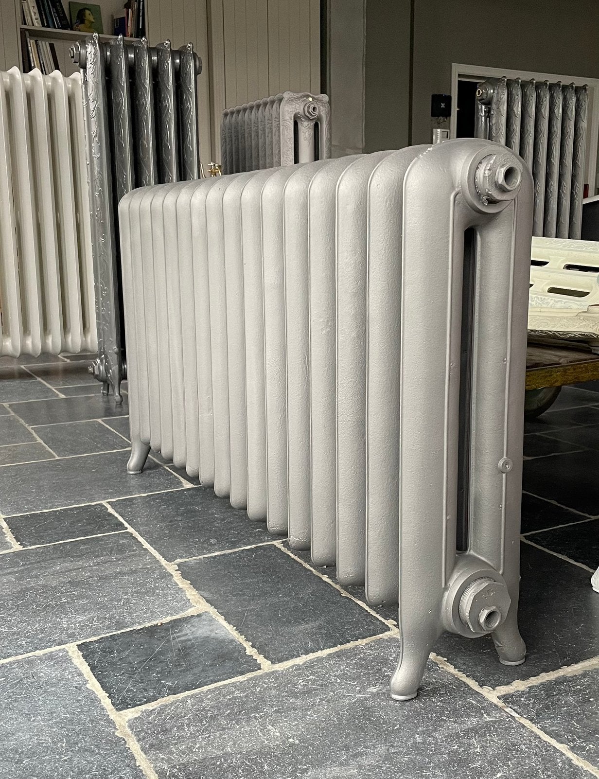 Gietijzeren Radiator, Ophalen, Zo goed als nieuw, Radiator