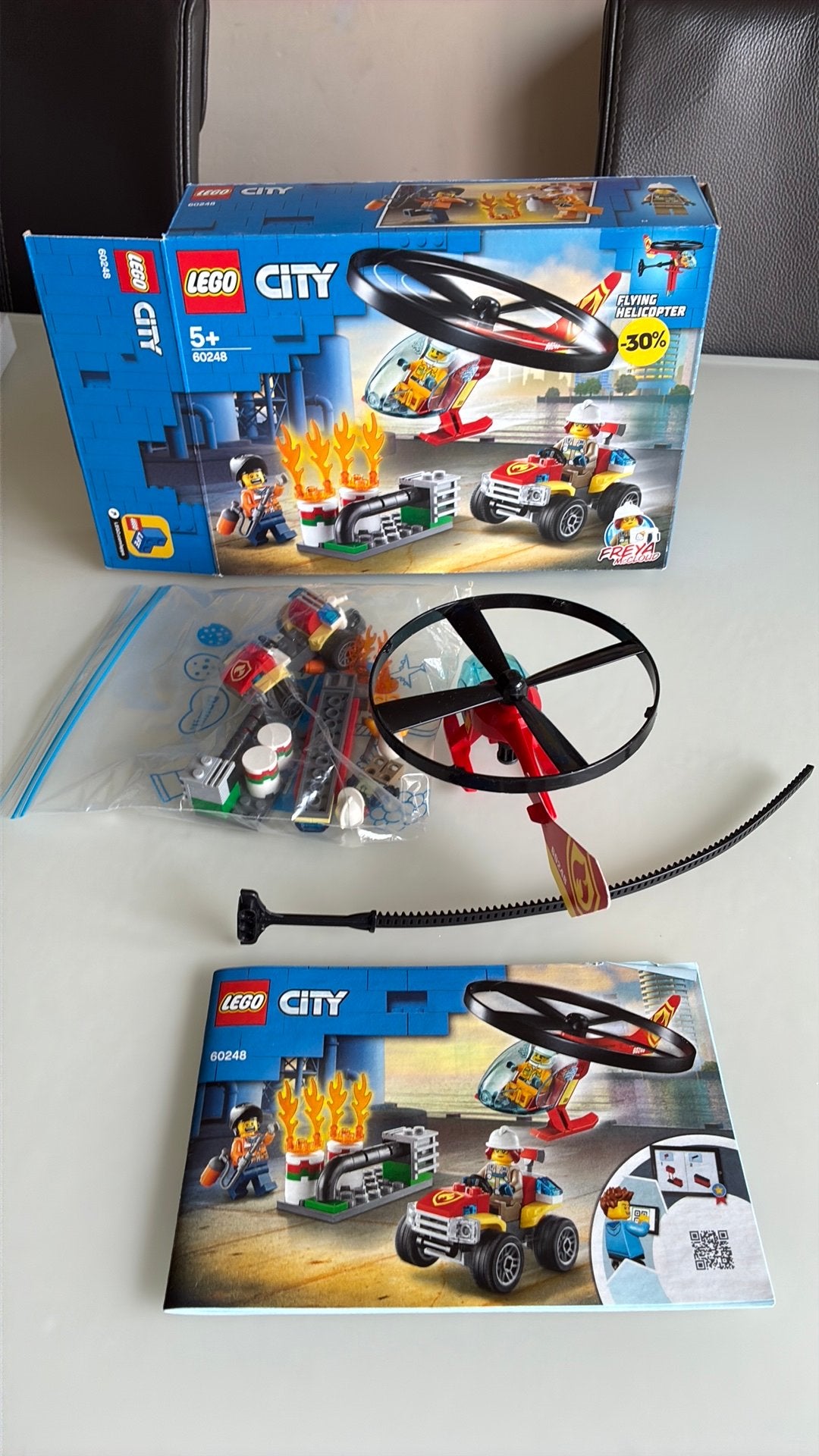 Lego city 60248 flying helicopter, City, Ophalen of Verzenden, Zo goed als nieuw, Complete set