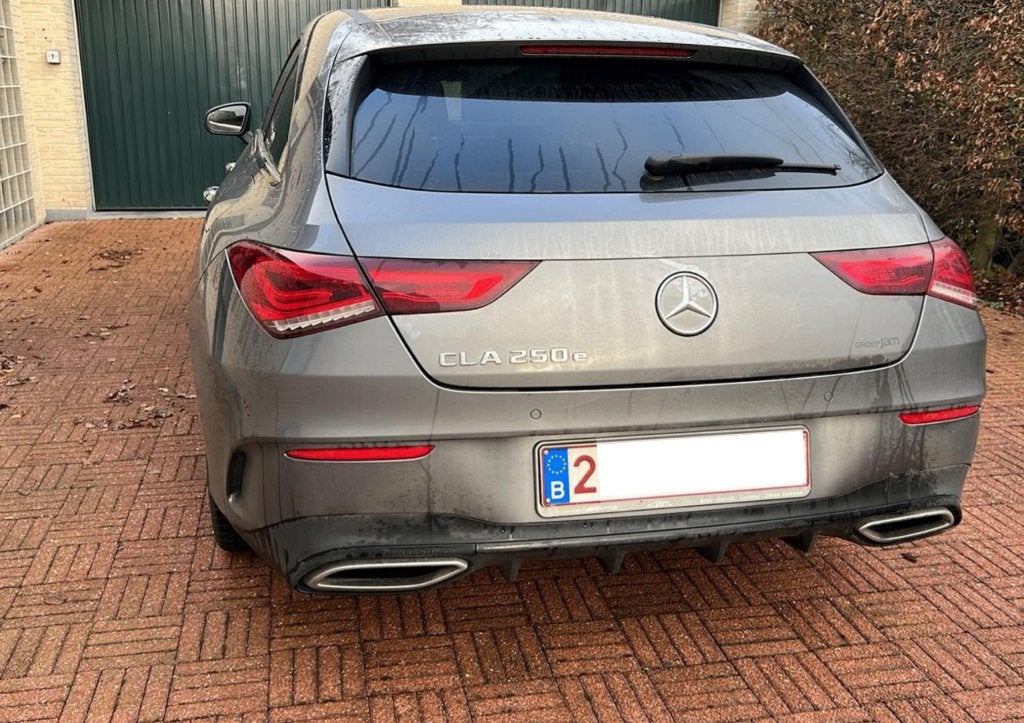 Mercedes CLA 250e plug-in hybride, Autos, Achat, Euro 6, Carnet d'entretien, Noir