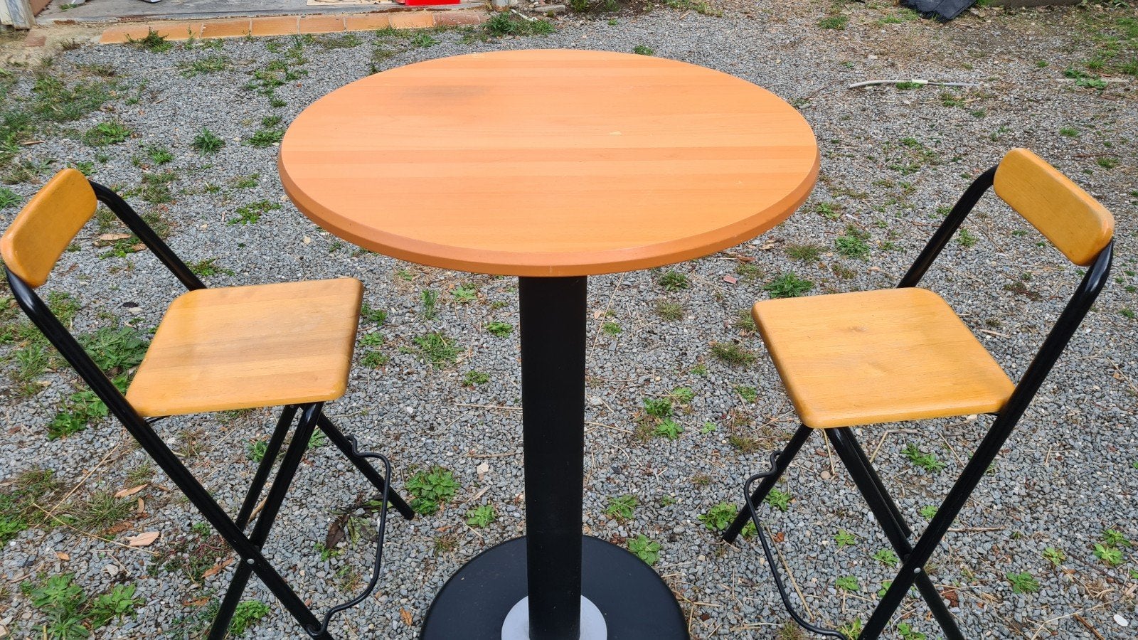 hoge rond tafel met 2 hoge stoelen, Huis en Inrichting, Ophalen