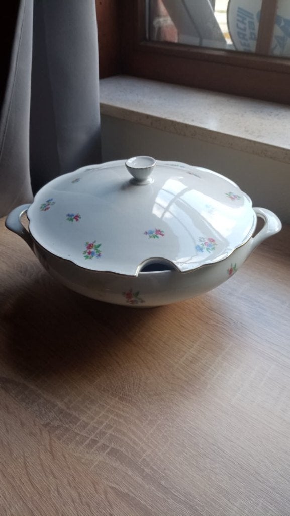 Soupière vintage porcelaine numérotée 49, Antiquités & Art, Enlèvement ou Envoi