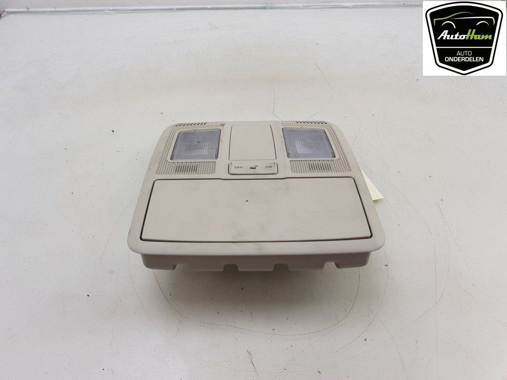 PLAFONNIER AVANT Mazda 6 (GJ / GH / GL) (12-2012/11-2020), Hitdorfer Straße 73
51371  Leverkusen, DE, Mazda, Utilisé, Info@mazda.de
