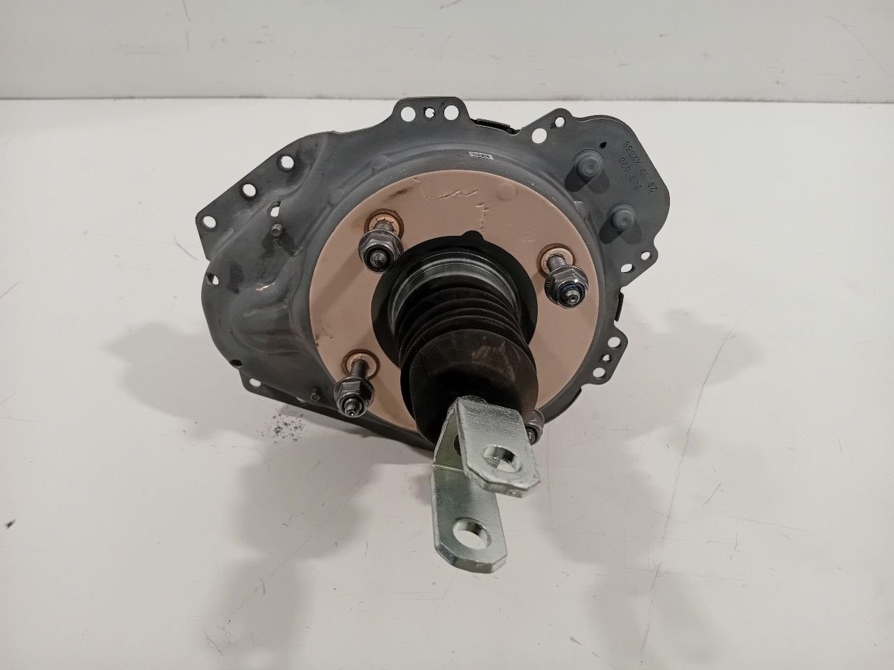 Rembekrachtiger Tesla Model 3, Onderdelen@venauto.nl, Van der Ven Autorecycling B.V., Gebruikt, Ettenseweg 76, 4706 PB Roosendaal, The Netherlands