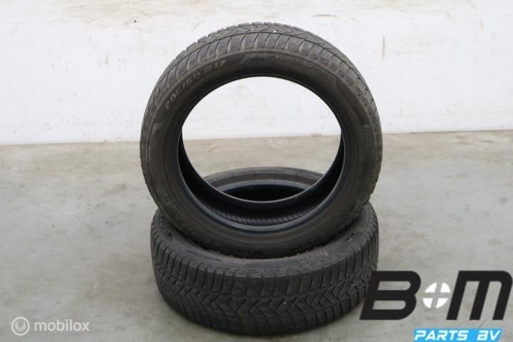 2 x 2055017 93H Pirelli Sottozero 3 met 4.5mm 205 50 17, Auto-onderdelen, Banden en Velgen, Gebruikt, 17 inch, Band(en), 205 mm
