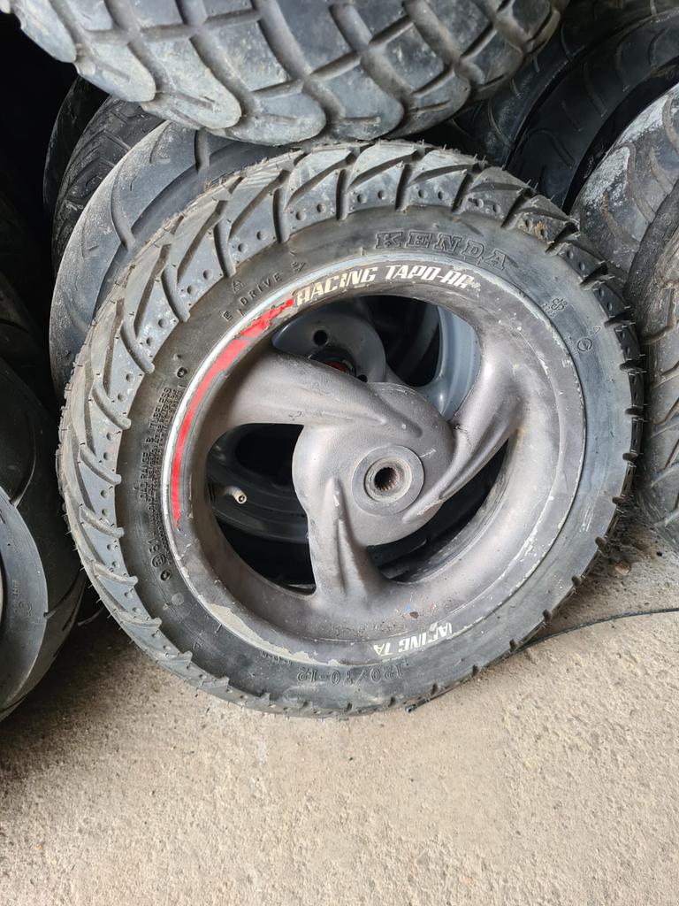 Diverse scooter onderdelen 50cc, Ophalen of Verzenden, Zo goed als nieuw