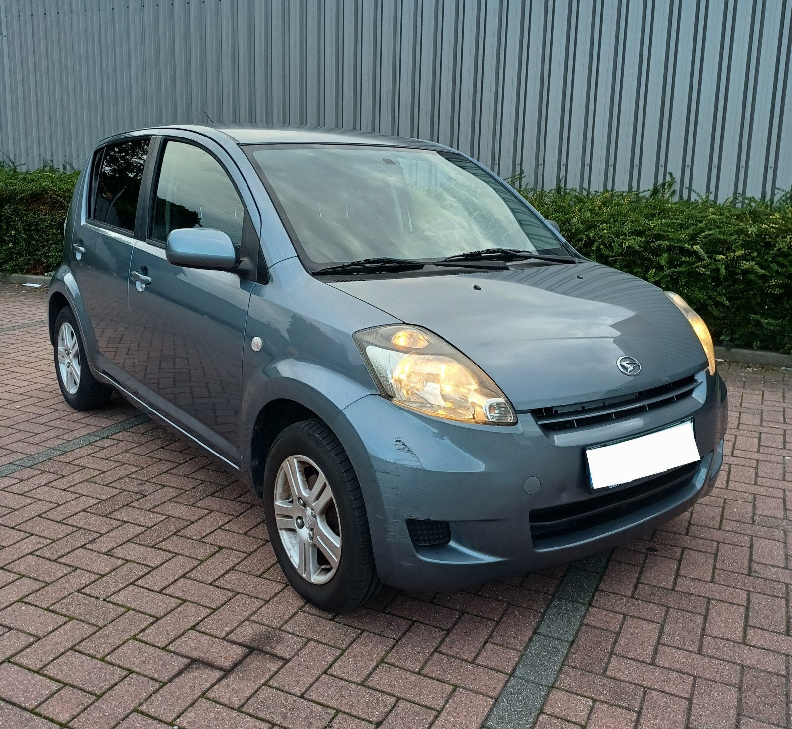 Daihatsu Sirion (Toyota) 1.3i airco CT, Autos, Daihatsu, Achat, Entreprise, Sirion, Euro 4
