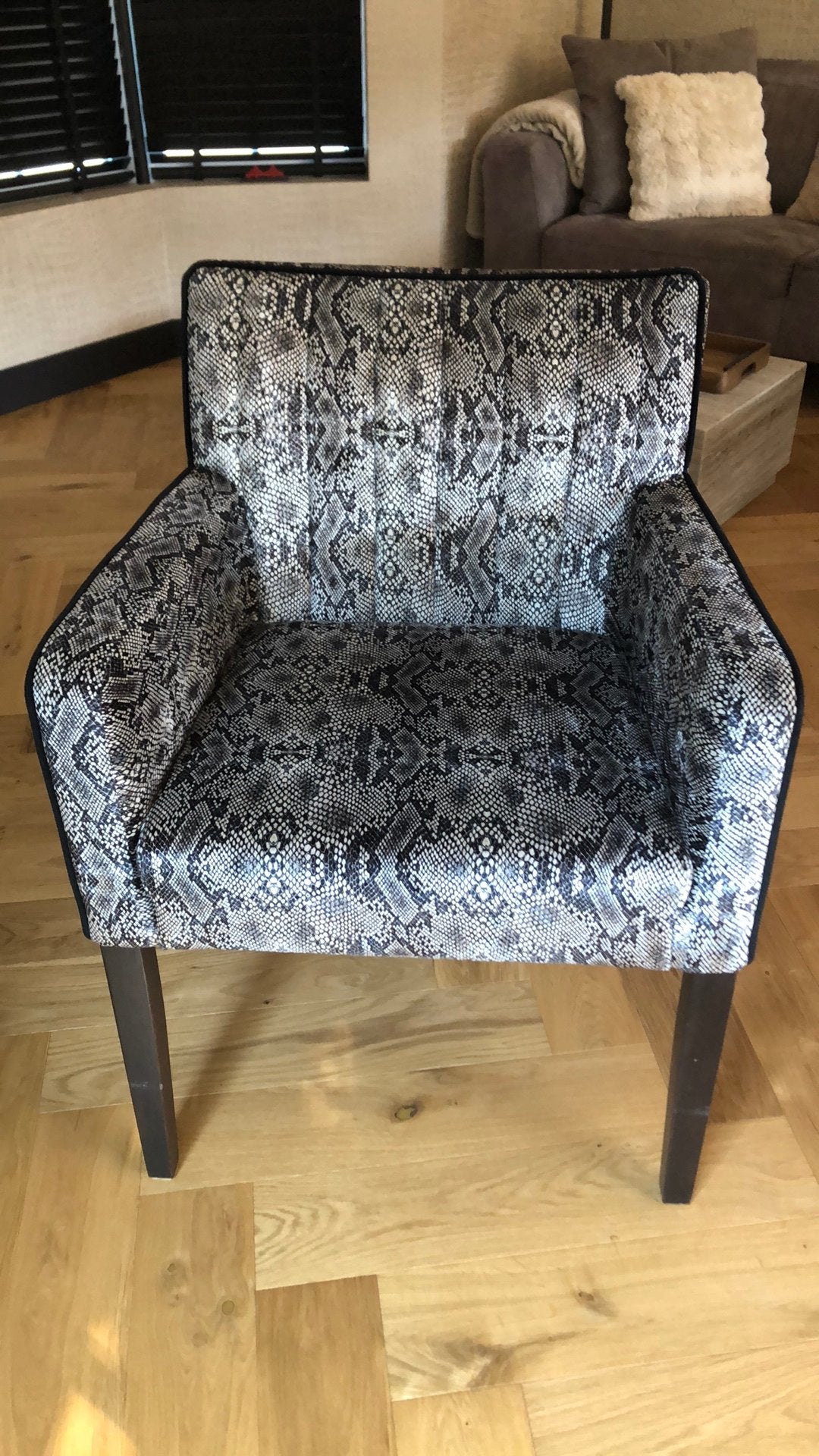 Set van 6 luxe eetkamerstoelen Richmond Interiors, Huis en Inrichting, Stoelen, Ophalen, Zo goed als nieuw, Vijf, Zes of meer stoelen