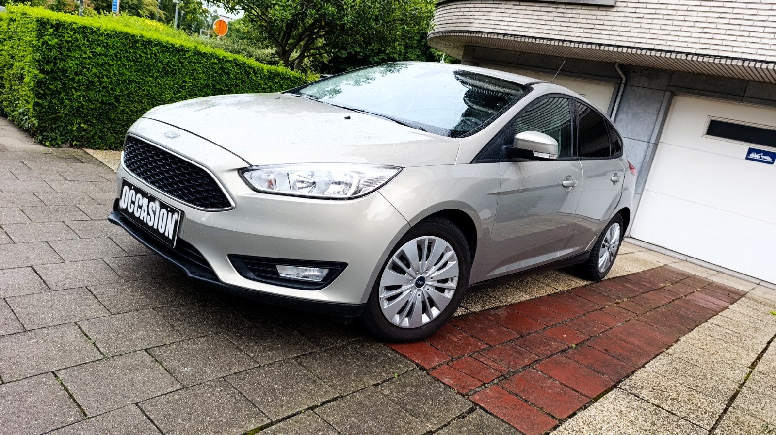 Ford focus Essence Gps CLIM parfait état crois 55000kmCarpas, Autos, Focus, Achat, 998 cm³, Entreprise