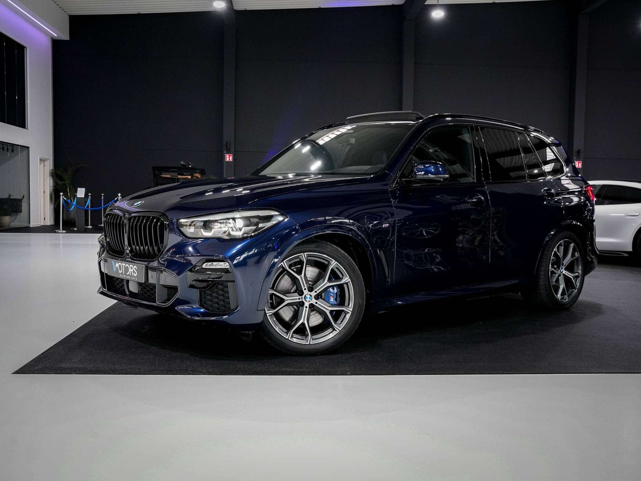 BMW X5 xDrive45e - M Sport - trekhaak - Luchtvering - Sky Lo, Autos, BMW, Cuir, Achat, Entreprise, Noir