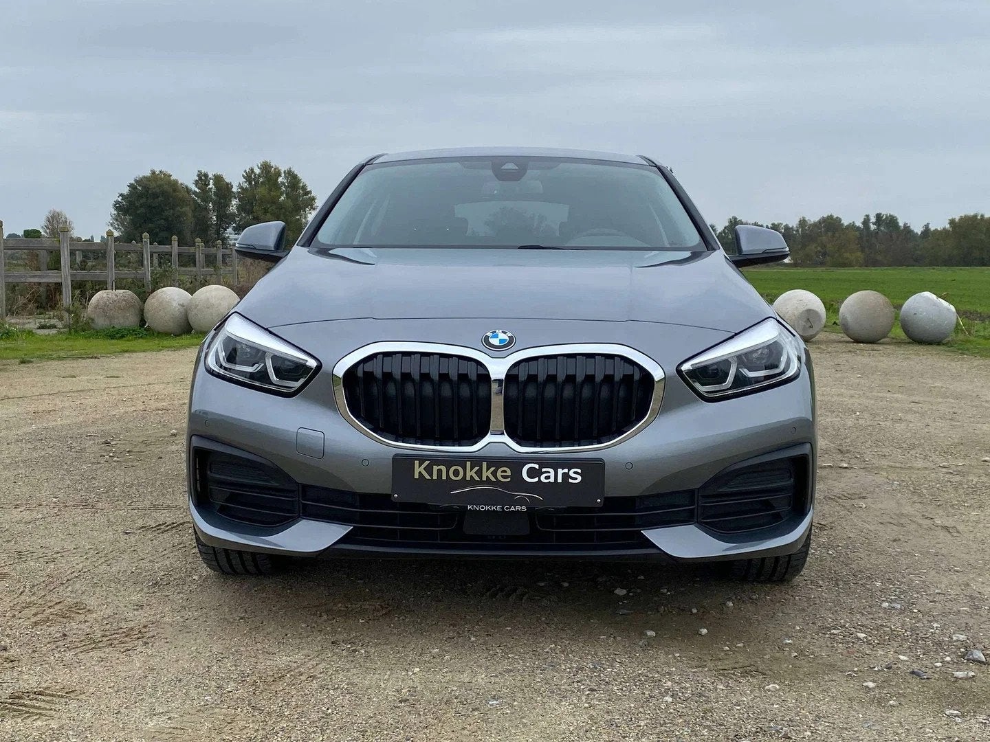 BMW 1 Serie 118 Live Cockpit,Apple carplay,Parkeerhulp,LED k, Auto's, Gebruikt, Zwart, https://public.car-pass.be/vhr/1b2ead9f-28fc-4297-84e7-8ca44d5ca56e