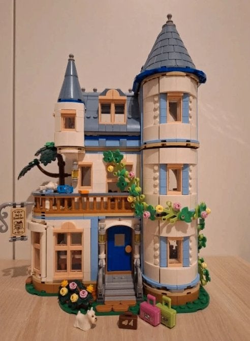 LEGO 42638 - Castle bed & breakfast, Gebruikt, Lego, Friends, Ophalen of Verzenden
