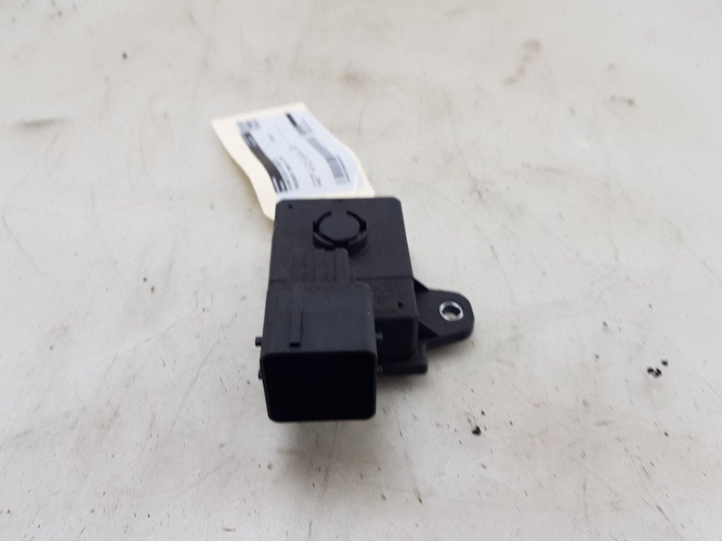 COMMUTATEUR START/STOP Peugeot 3008 II (M4 / MC / MJ / MR), Utilisé, Peugeot