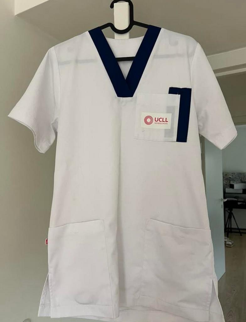 UCLL praktijk T-shirt verpleegkunde - maat S, Ophalen of Verzenden, Nieuw