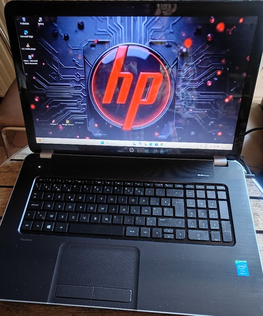 HP I,5 Proc./ Wind.11/ SSD 240gb./ 8 RAM/17,3" Scherm, Ophalen, I,5, 8 GB, 240 SSD