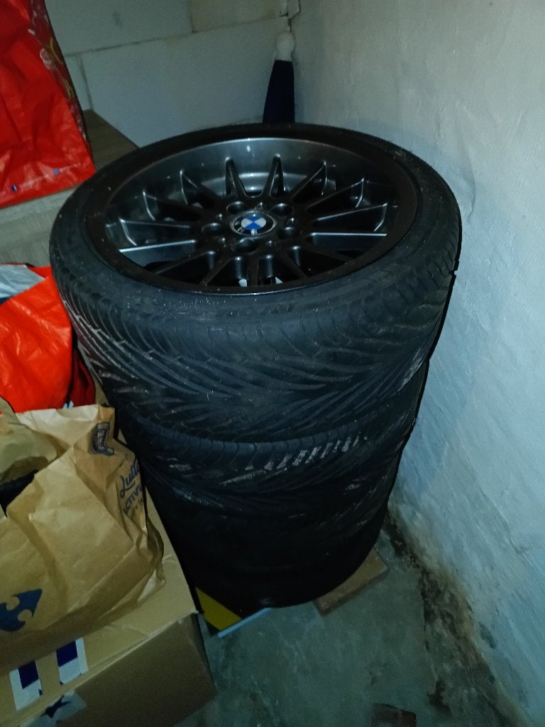 Banden bmw, Auto-onderdelen, Banden en Velgen, Ophalen, Banden en Velgen, Nieuw, 17 inch