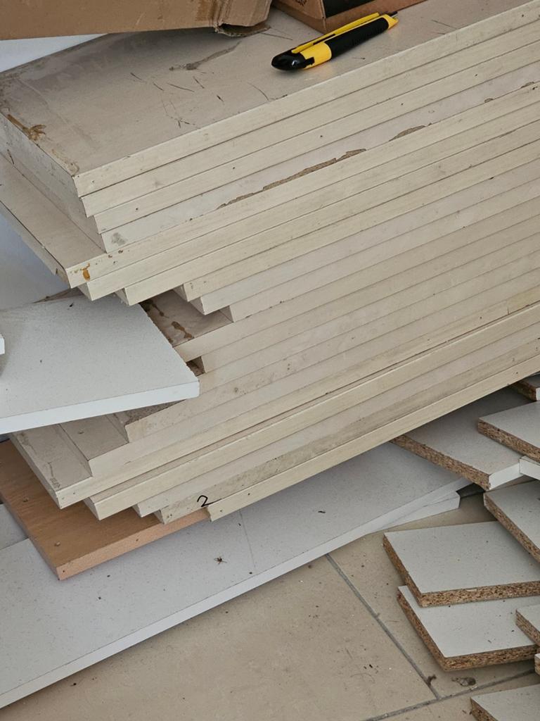 Placnche en bois, Enlèvement, Bois