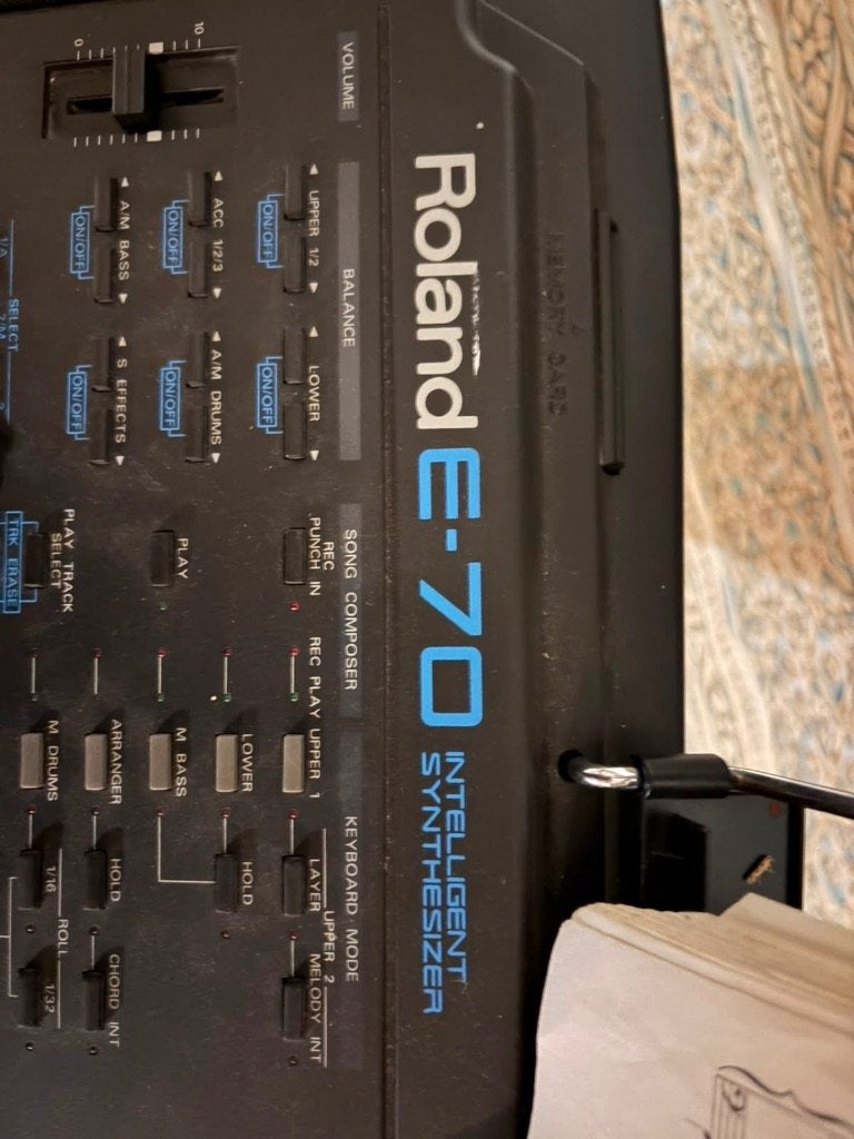 Roland E-70 Intelligent Synthesizer + koffer + staander, Ophalen, 61 toetsen, Roland
