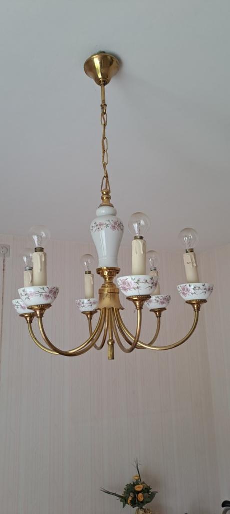 Lustre en métal doré et porcelaine avec motif floral., Enlèvement, Métal