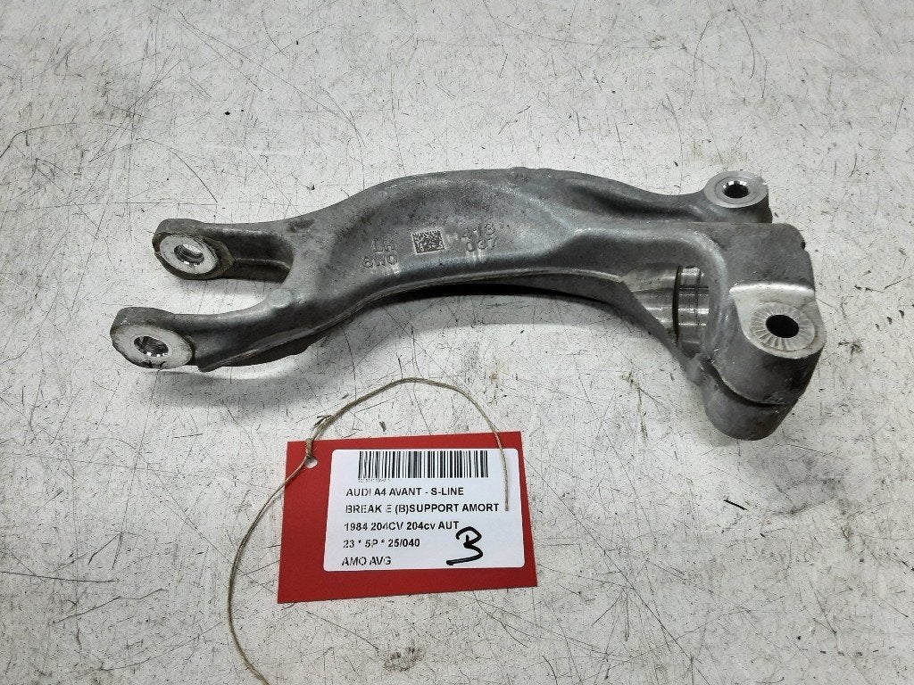 AMORTISSEUR OU ABSORBEUR DE CHOC AVANT GAUCHE A4 Avant (B9), Mevr. I. Hauben, Audi, Utilisé, Rue de l'Espoir 34 34
4030  GRIVEGNÉE, BE