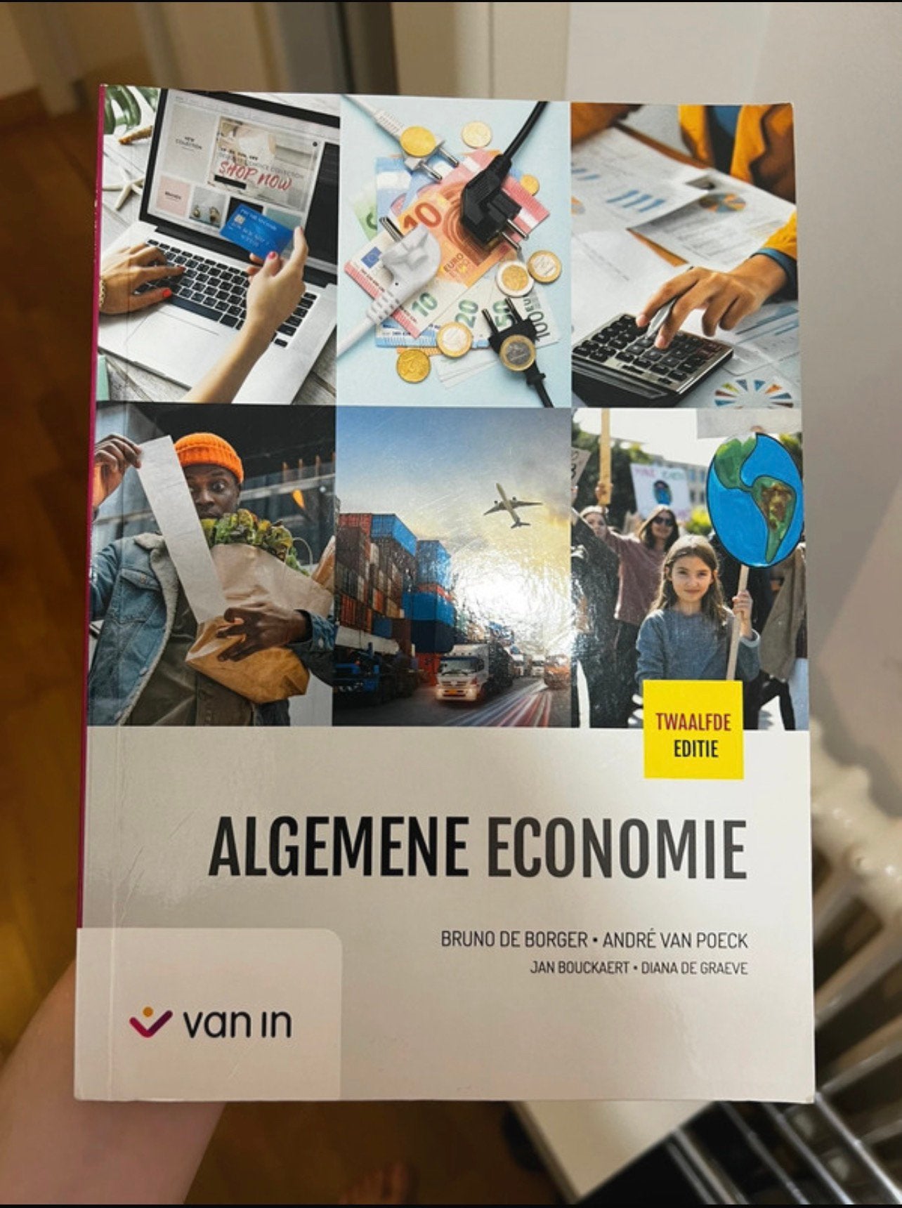 Cursus Algemene Economie 12e editie Bruno de Borger, Ophalen of Verzenden, Zo goed als nieuw, Hoger Onderwijs