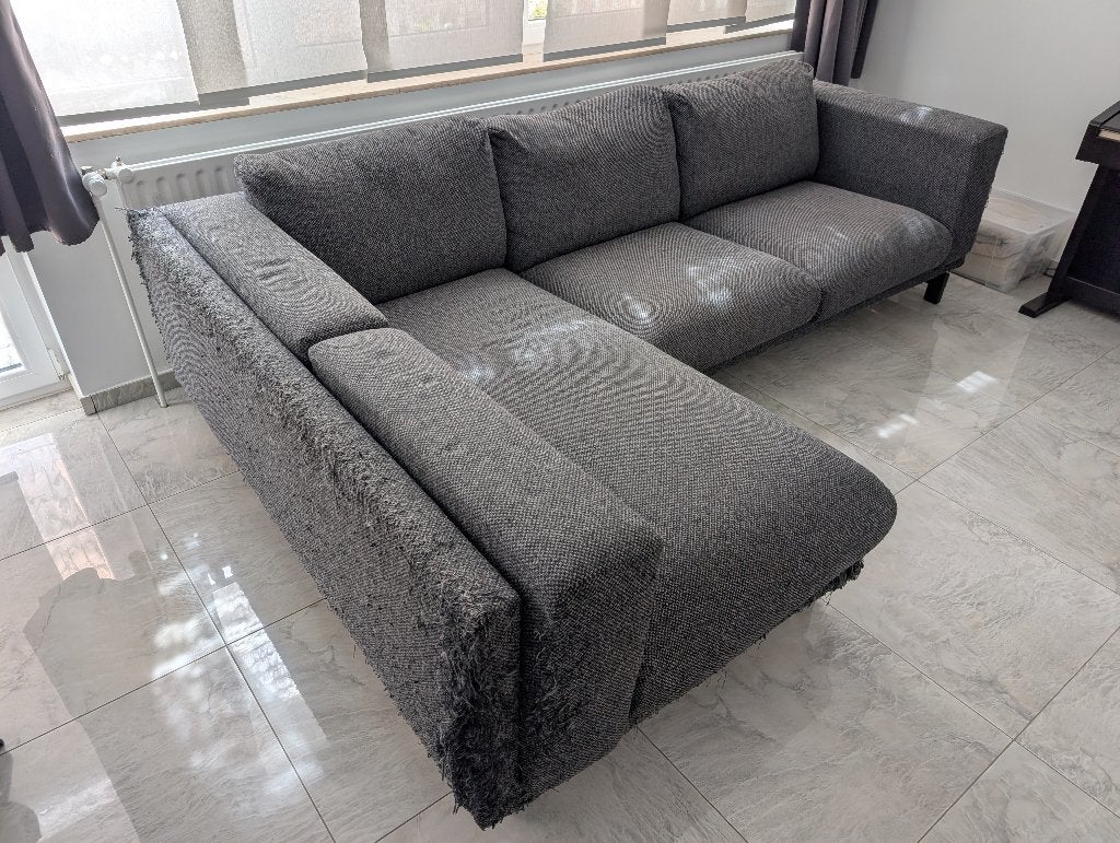Ikea Nockeby hoekbank - Donkergrijs (gedragen door katten), Ophalen, 250 tot 300 cm, Gebruikt, Tissu gris