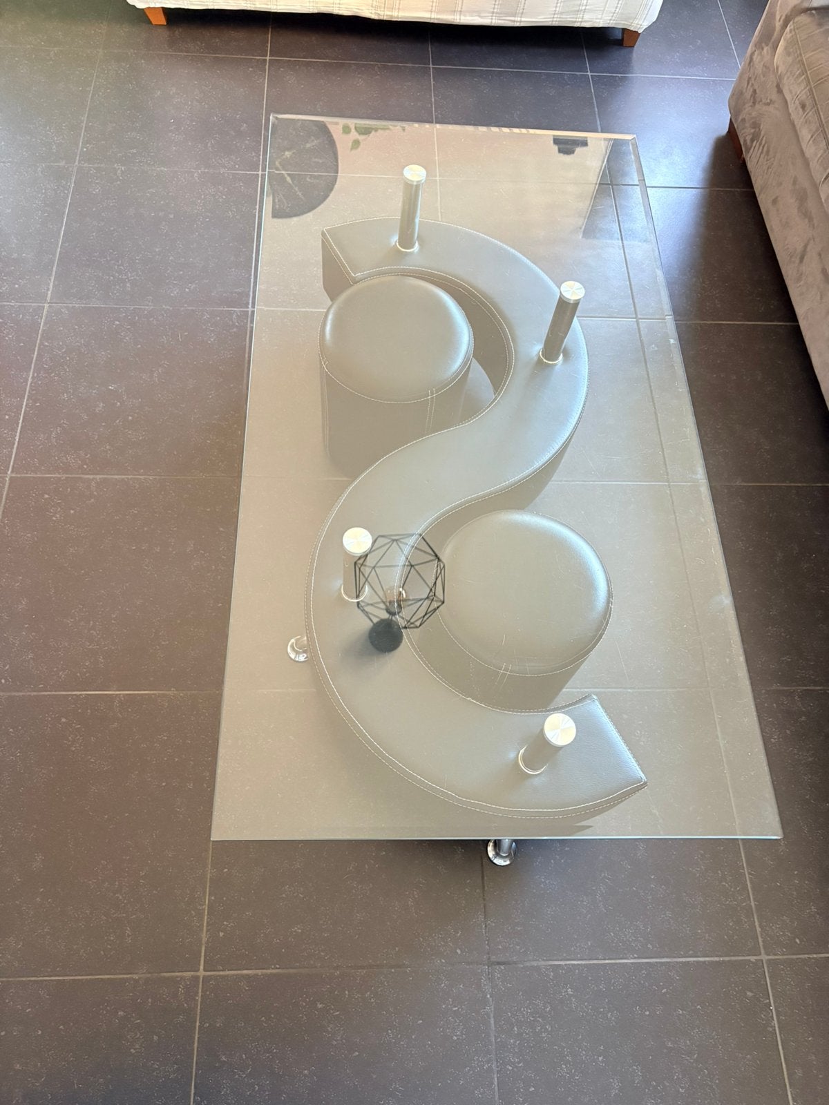 Design salontafel stevig glas incl 2x poef, Huis en Inrichting, Ophalen, 100 tot 150 cm, Design, 50 tot 100 cm