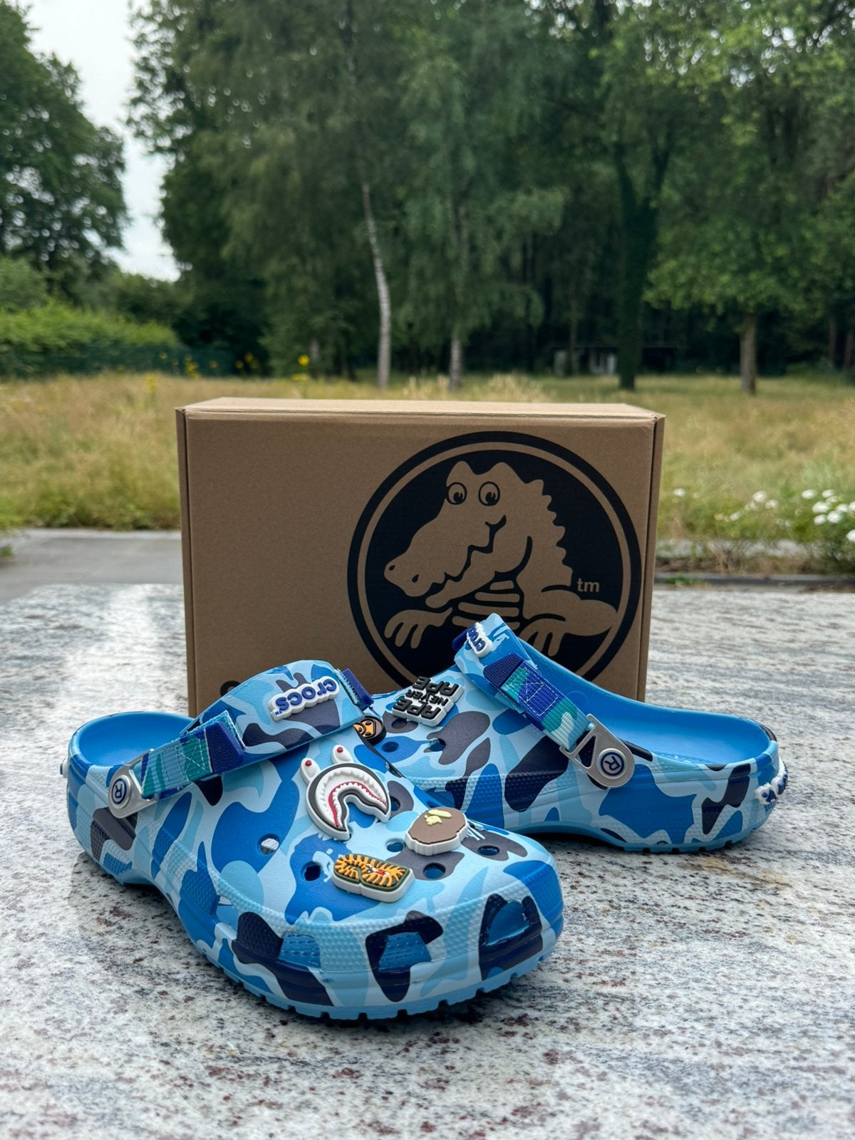 Crocs Classic Clog A Bathing Ape “ABC Camo Blue” Men, Kleding | Heren, Schoenen, Klompen, Blauw, Nieuw, Ophalen of Verzenden