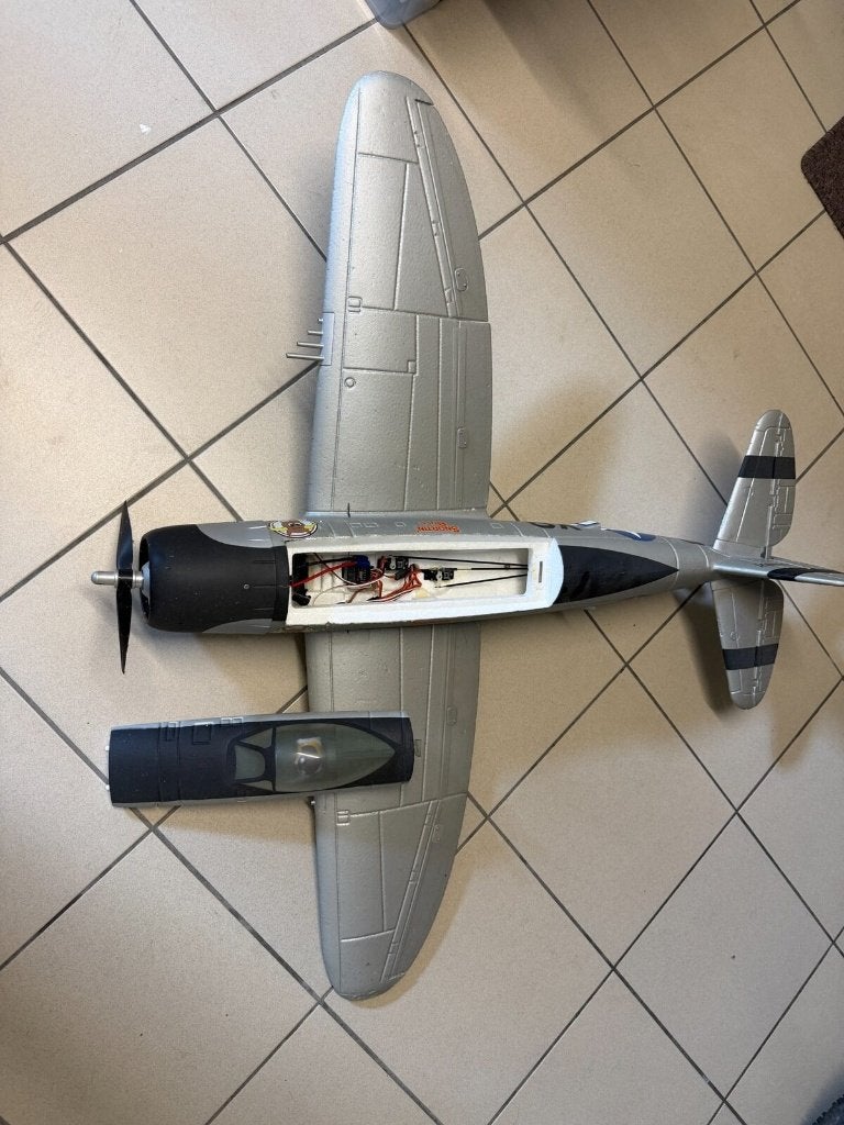 RC Vliegtuigen, Hobby & Loisirs créatifs, Modélisme | Radiocommandé & Téléguidé | Avions, Enlèvement, Utilisé, RTF (Ready to Fly)