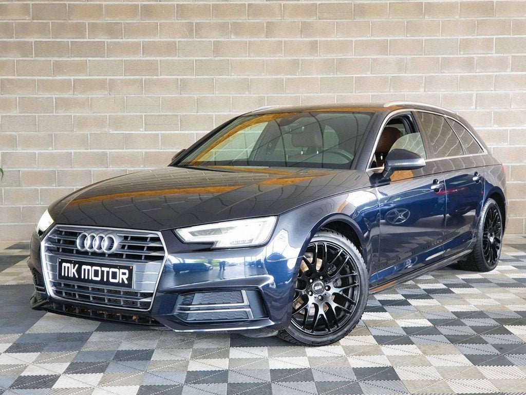 Audi A4 2.0 TDi 150CV / S-LINE / S-TRONIC (bj 2018), Auto's, Audi, Gebruikt, 4 cilinders, Blauw, A4