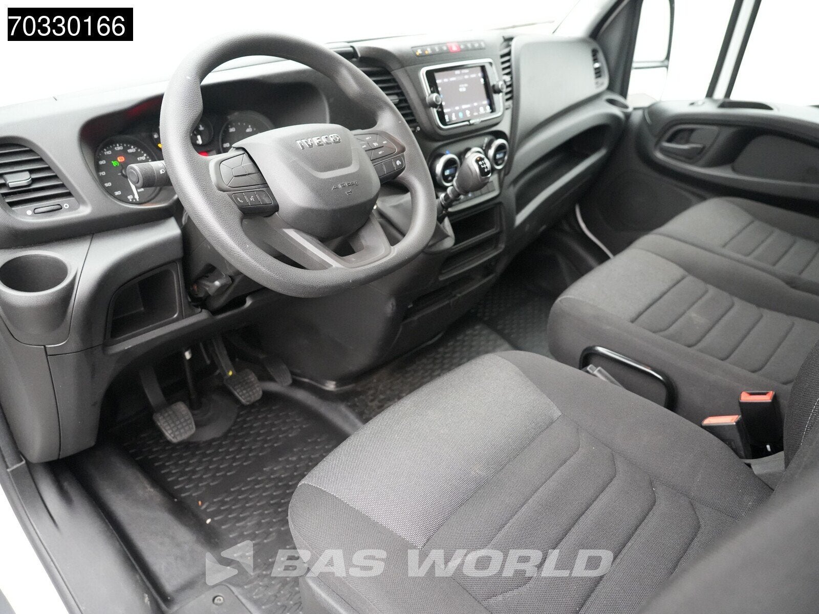 Iveco Daily 35S14 L2H2 Airco Cruise Camera 3,5t Trekgewicht, Autos, Achat, Euro 6, Entreprise, Boîte manuelle