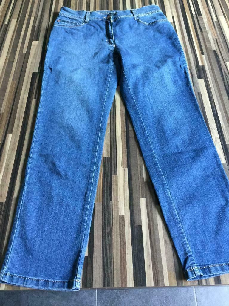 Jeans Brax Sarah Summer maat 38, Enlèvement ou Envoi, Brax, Comme neuf, W30 - W32 (confection 38/40)