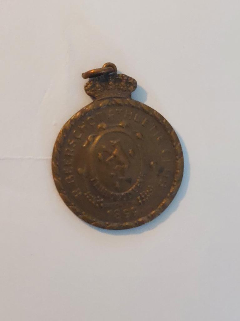 Medaille 50 jaar bestaan Beerschot dd. 1949, Ophalen