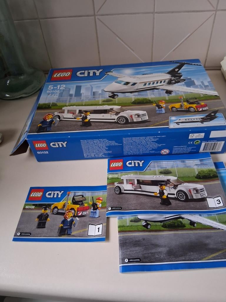 Lego City 60102 vliegveld VIP, Kinderen en Baby's, Ophalen of Verzenden, Lego