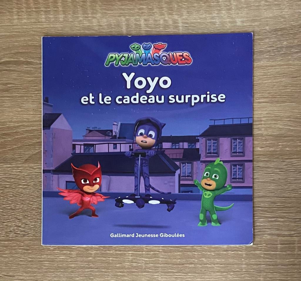 Livre Pyjamasques : Yoyo et le cadeau surprise - 2€, Enlèvement ou Envoi