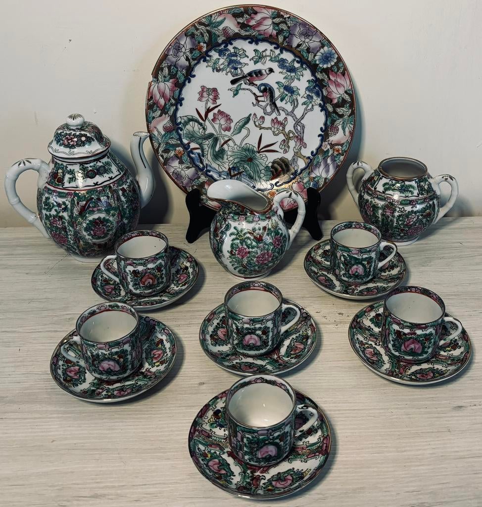 Service à thé  en porcelaine chinoise Famille rose, Enlèvement