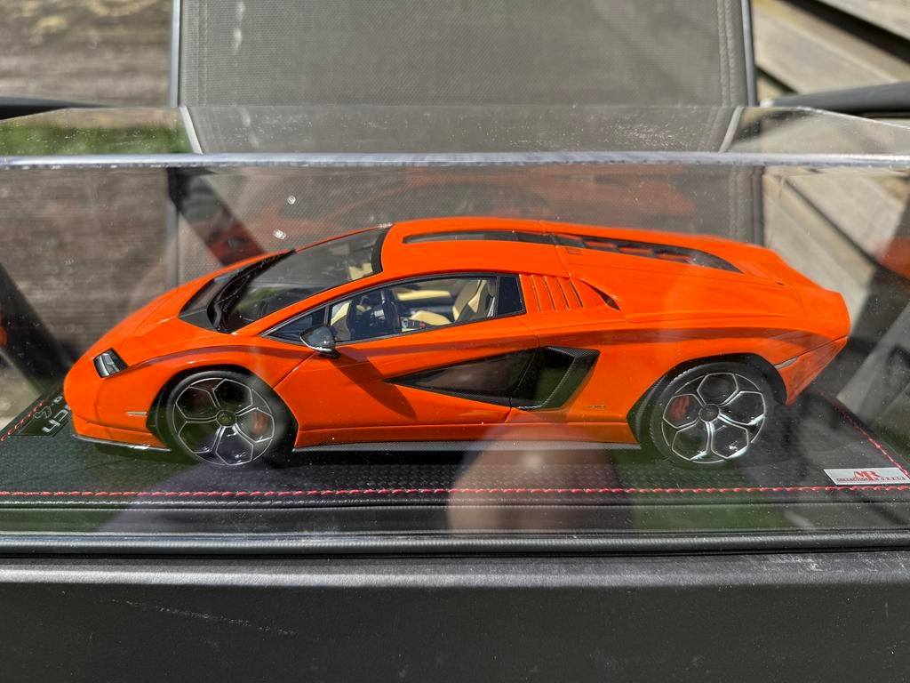 LAMBORGHINI COUNTACH LPI 800-4 1/18 MR, Enlèvement ou Envoi, Comme neuf, Voiture, Autoart