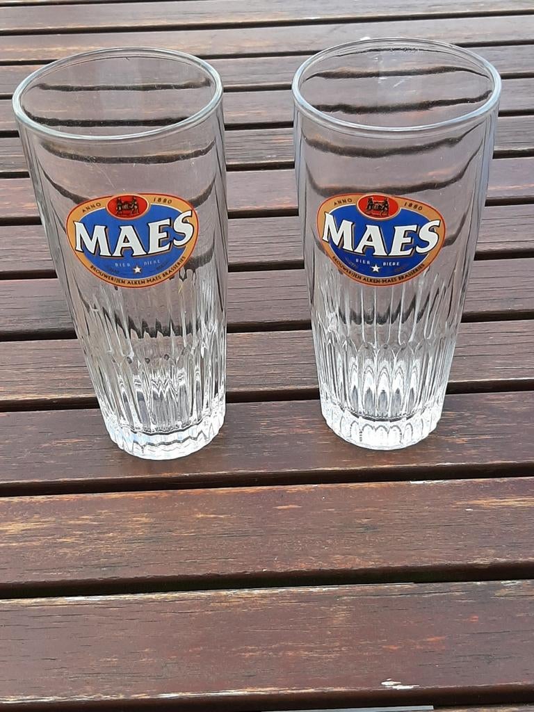 2 verres à Maes, Collections, Marques de bière, Enlèvement ou Envoi, Comme neuf