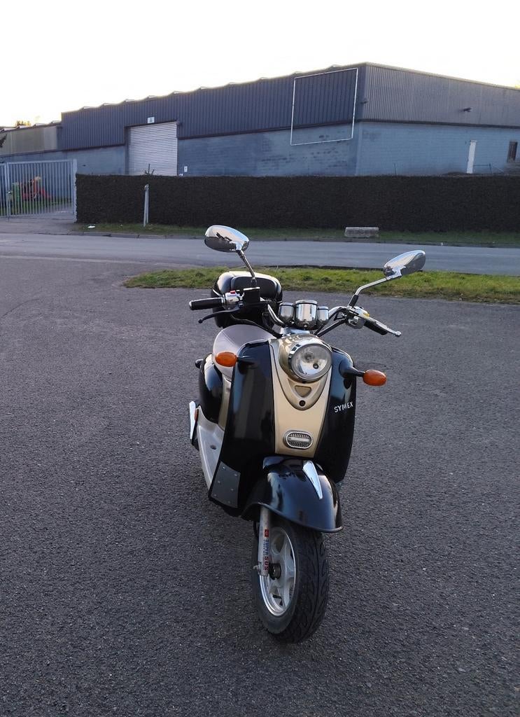 Scooter van 50 cc, Fietsen en Brommers, Brommers | Crossbrommers, Gebruikt, 1 versnellingen, 50 cc, Ophalen
