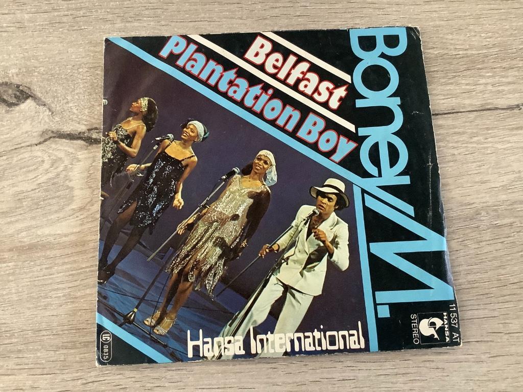 Single vinyle Boney M. (Belfast-Plantation boy) (1977), Single, Comme neuf, 7 pouces, R&B et Soul