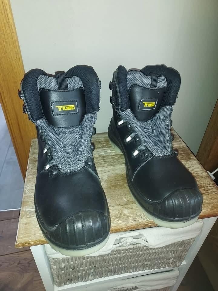 Bottines de travail 43, Ophalen of Verzenden, Zo goed als nieuw