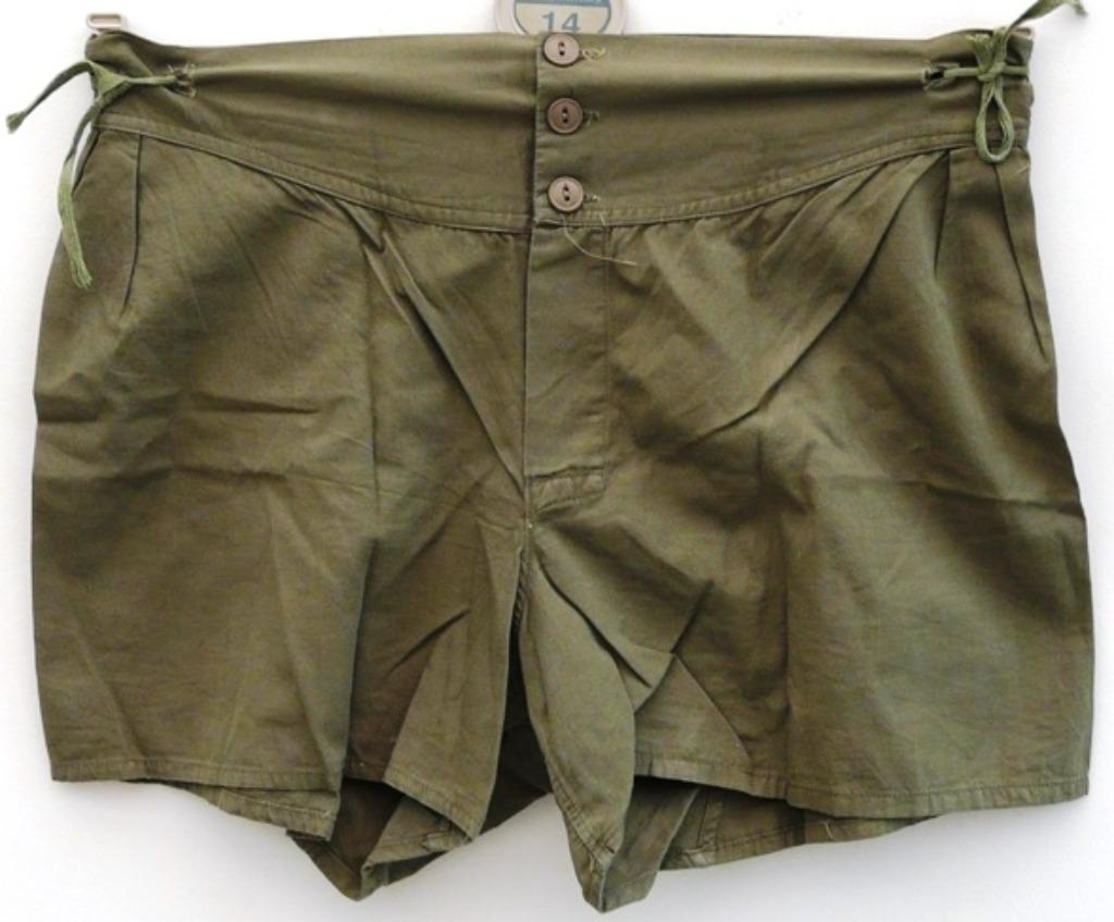 Broek, Kort, Zomer, Koninklijke Marine, jaren'50/'60.(Nr.6), Enlèvement ou Envoi, Marine, Vêtements ou Chaussures
