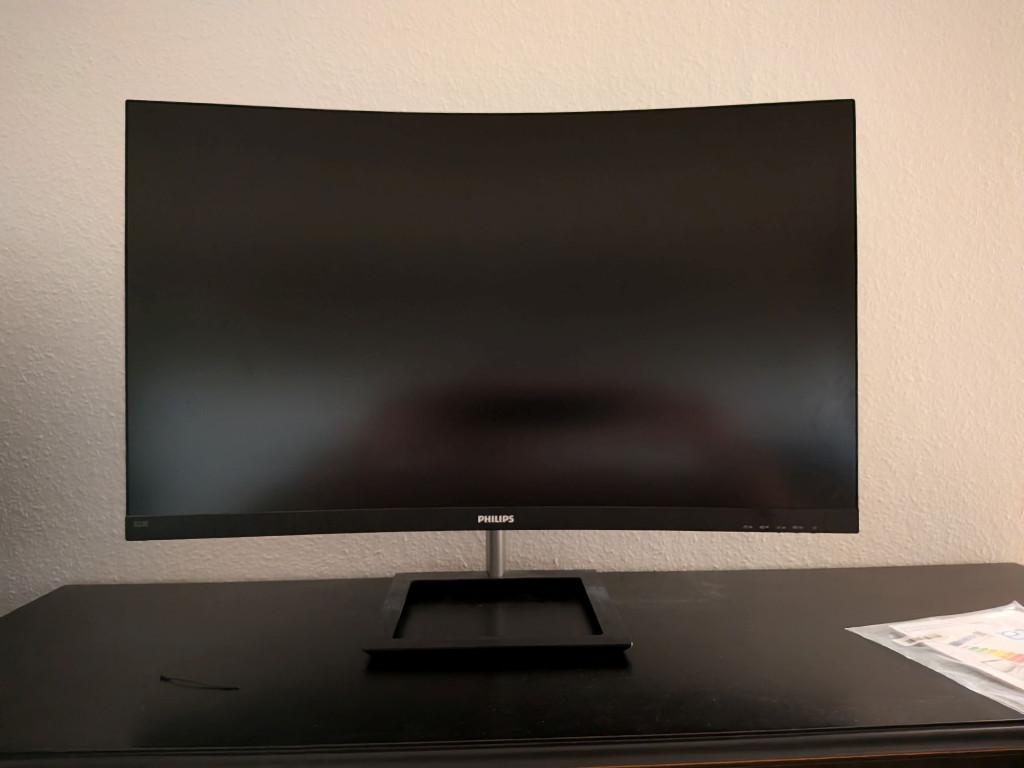 PHILIPS 322E1C/00 - 31,5 pouces - Moniteur incurvé Full HD, 3 à 5 ms, Full HD, Comme neuf, Enlèvement