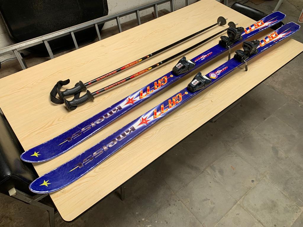 Skilatten KNEISSL CR77 ski's 178cm carving + skistokken, Sport en Fitness, 160 tot 180 cm, Gebruikt, Carve, Ophalen