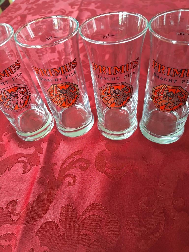 4 verres à bière  " Primus ", Collections, Enlèvement, Comme neuf, Verre à bière